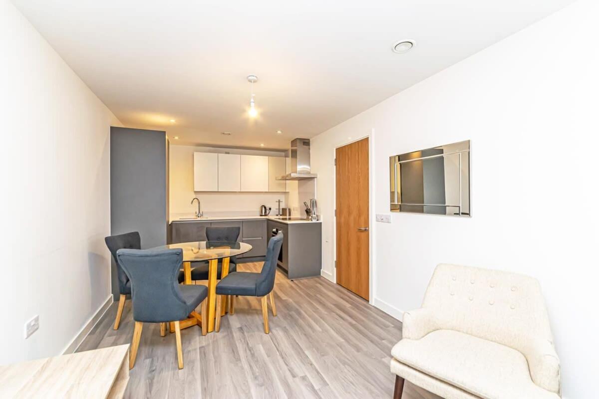 Spacious 2 Bed Apartment In Central Manchester Exteriér fotografie